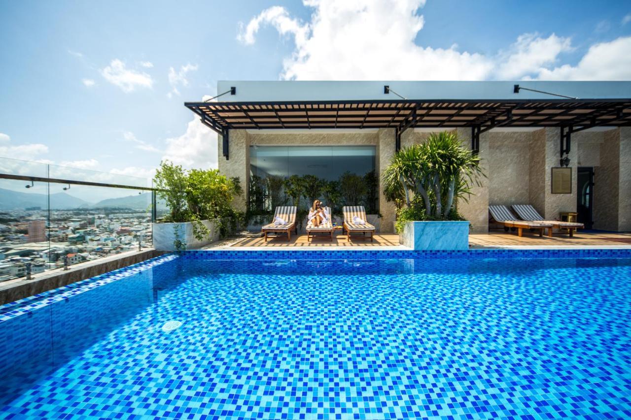 Putin Hotel Nha Trang Нячанг Екстер'єр фото